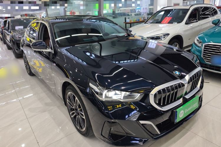 Used BMW 5 Series 2024 525Li M Sport Package
