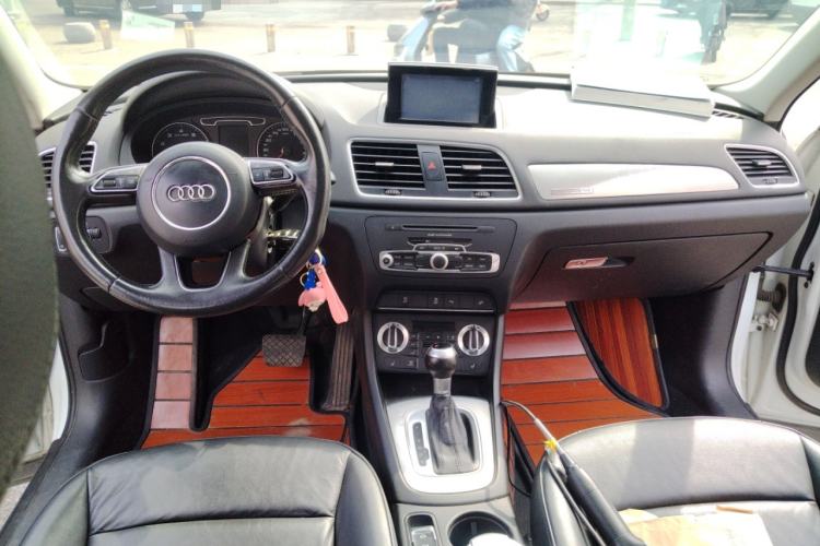 Used Audi Q3 2015 35 TFSI quattro Technology Edition
