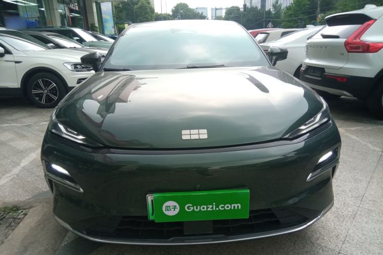 Used Geely Galaxy 8 2025 130km EM-i Flagship Edition