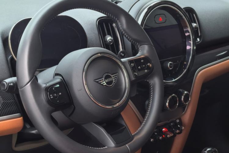 Used MINI Countryman 2022 2.0T COOPER S ALL4 Interior 4