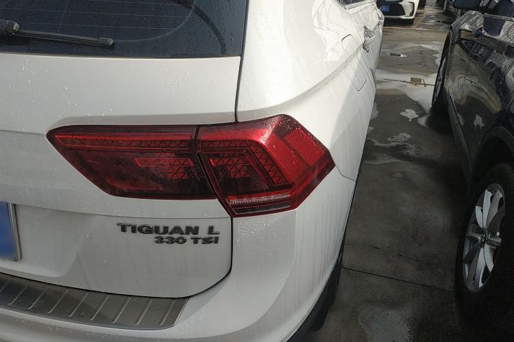 Used Volkswagen Tiguan L 2017 330TSI Automatic Two-Wheel Drive Flagship Edition