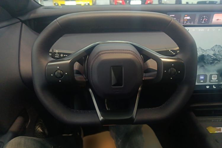 Used Avatr 06 2025 Max Extended-Range Edition
