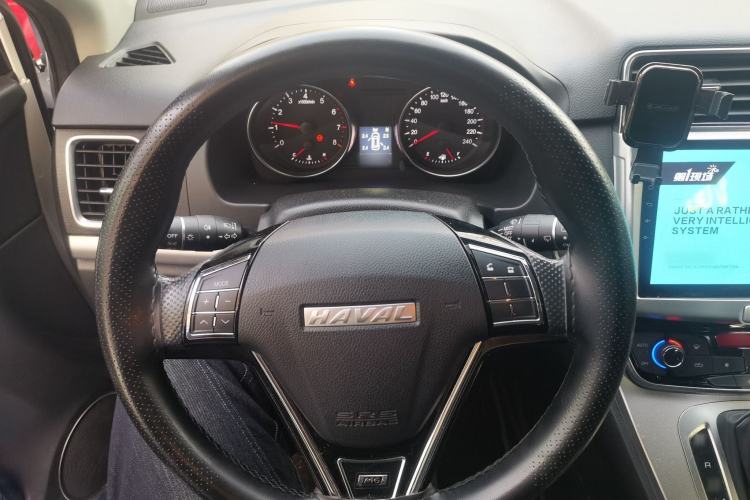 Used Haval M6 2019 1.5T DCT Two-Wheel Drive Value Edition China VI Standard Steering Wheel