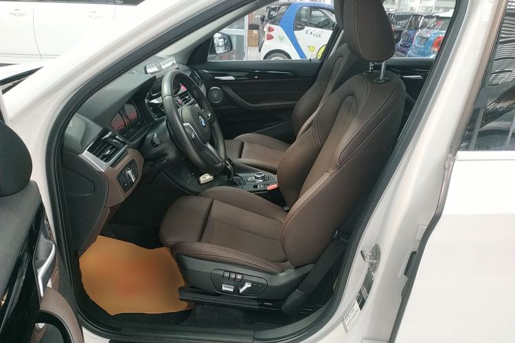 Used BMW X1 2022 sDrive25Li Leading Model
