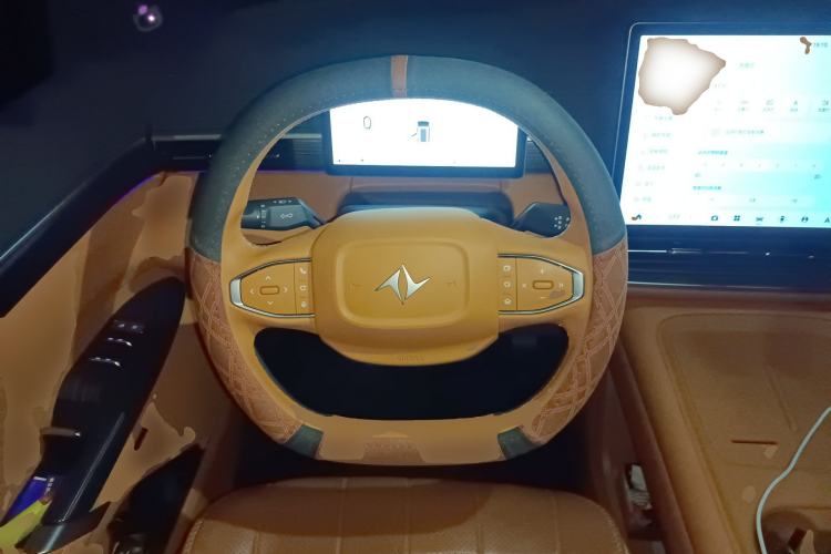 Used Dongfeng eπ eπ008 2025 210Max Smart Drive Version 5 Seats
