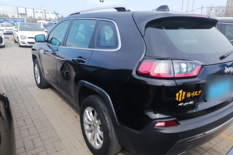 Used Jeep Cherokee 2019 2.0T Four-Wheel Drive Exclusive Edition China V
