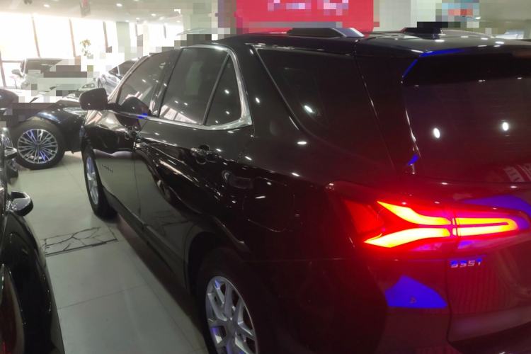 Used Chevrolet Equinox 2021 535T Yujie Edition
