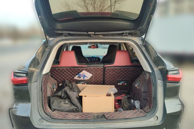 Used CHANGAN OSHAN X5 2021 Revised Version 1.5T DCT Luxury Edition Trunk