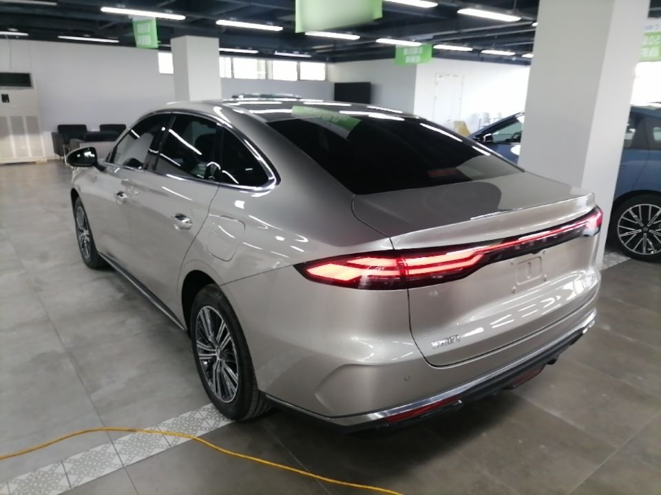 Geely Galaxy Stellar 6 2026 Model 125km Exploration+ Edition — снимка 13
