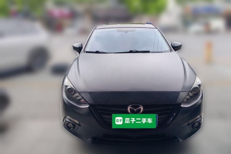 Used Mazda 3 Axela 2014 Sedan 1.5L Automatic Luxury Model
