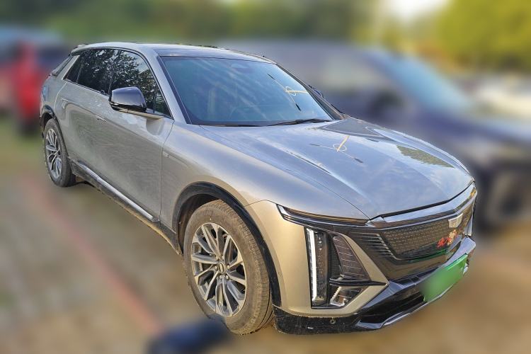 Used Cadillac LYRIQ 2022 Four-Wheel-Drive High-Performance Deluxe Edition