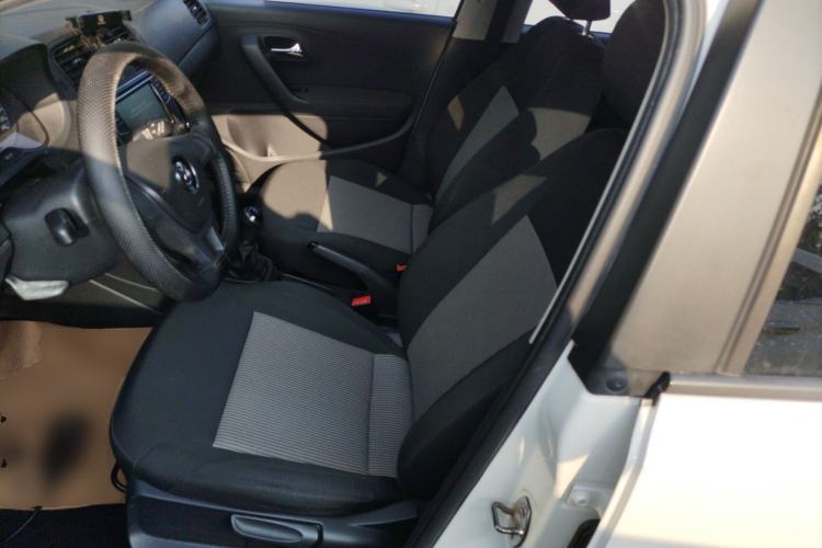 Used Volkswagen Polo 2014 1.4L Manual Fashion Edition Left Front Seat