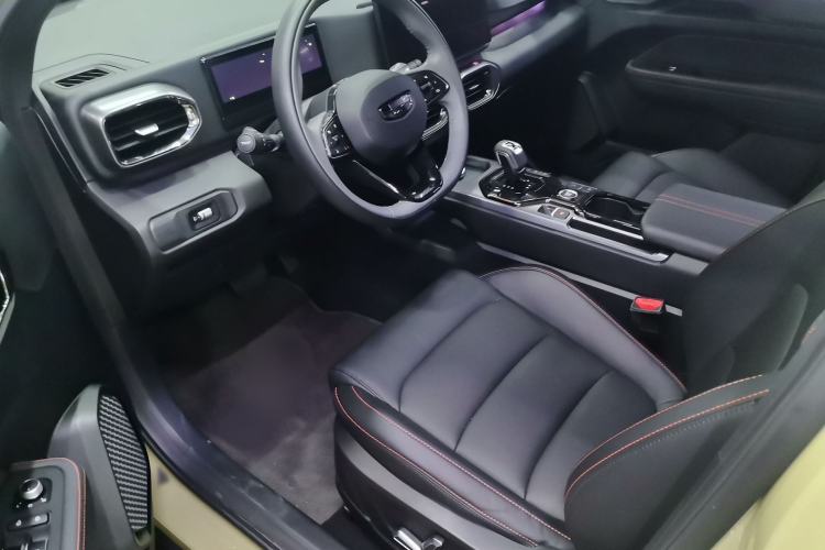 Used Geely Auto Cowboy 2025 1.5TD Fun-Offroad Version Left Front Seat