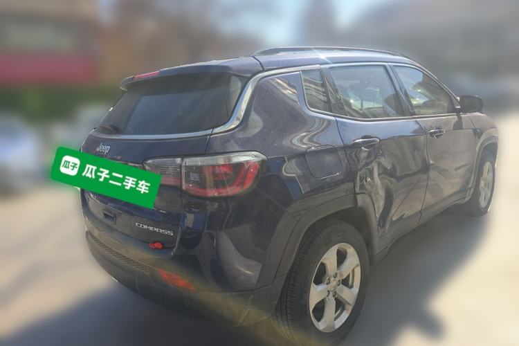 Used Jeep Compass 2019 220T Automatic Family Edition
