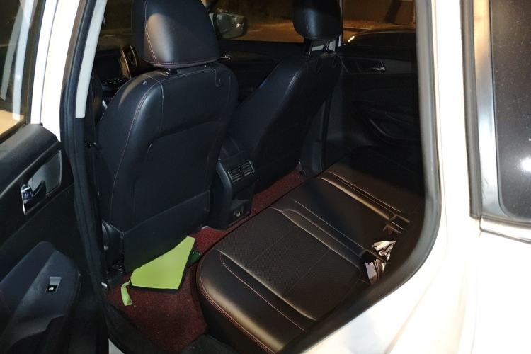 Used Changan CS75 2016 2.0L Manual Luxury Version China V Standard
