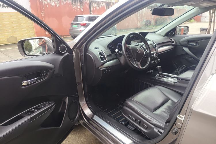 Used Acura RDX 2016 3.0L Two-Wheel-Drive Elite Edition
