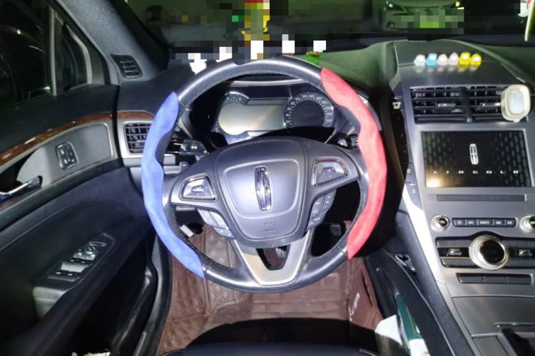 Used Lincoln MKZ 2019 2.0T Luxury Edition China VI Steering Wheel