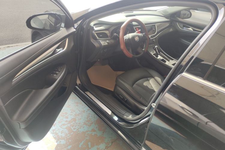 Used Buick LaCrosse 2021 652T Luxury Model Driver Seat