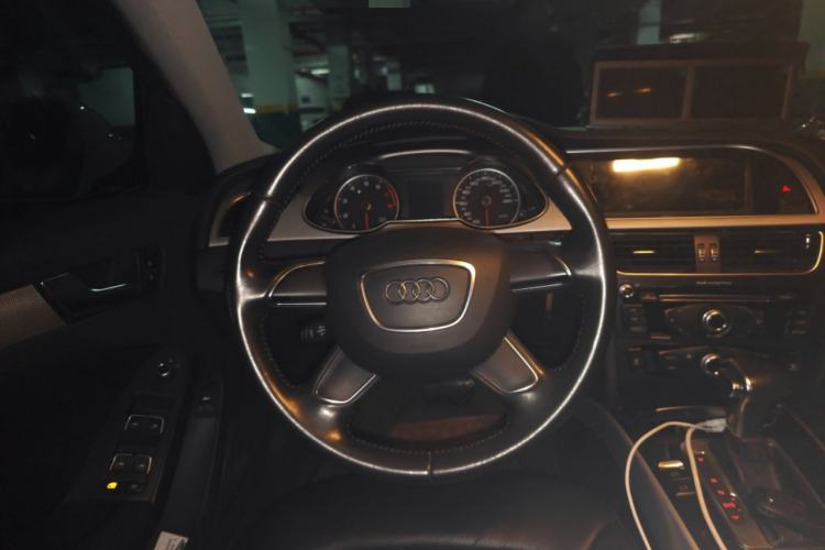 Used Audi A4L 2016 30 TFSI Collector's Edition Automatic Comfort Model