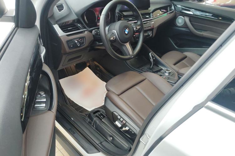 Used BMW X1 2021 Restyled sDrive25Li Leading Edition
