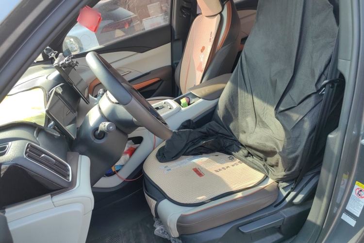 Used BYD Song Pro New Energy 2022 DM-i 51km Luxury Model Left Front Seat