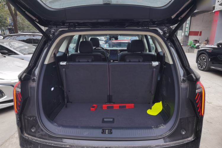 Used Hongqi HS7 PHEV 2024 2.0T PHEV Four-Wheel Drive Flagship Edition 6 Seats