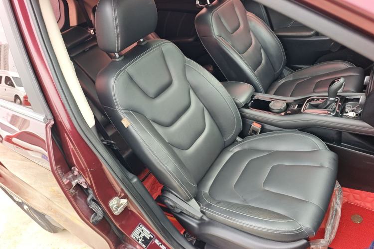 Used Dongfeng Fengon 580 2017 Revised Version 1.5T CVT Luxury Edition Right Front Seat