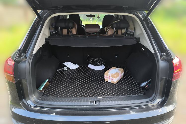 Used Volkswagen Tayron 2020 330TSI Two-Wheel Drive Luxury Smart Connectivity Version