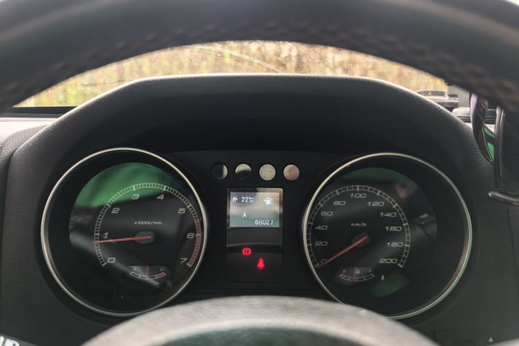 Used BAIC Off-Road BJ40 2016 40L 2.3T Manual All-Wheel Drive Prestige Edition Instrument Cluster