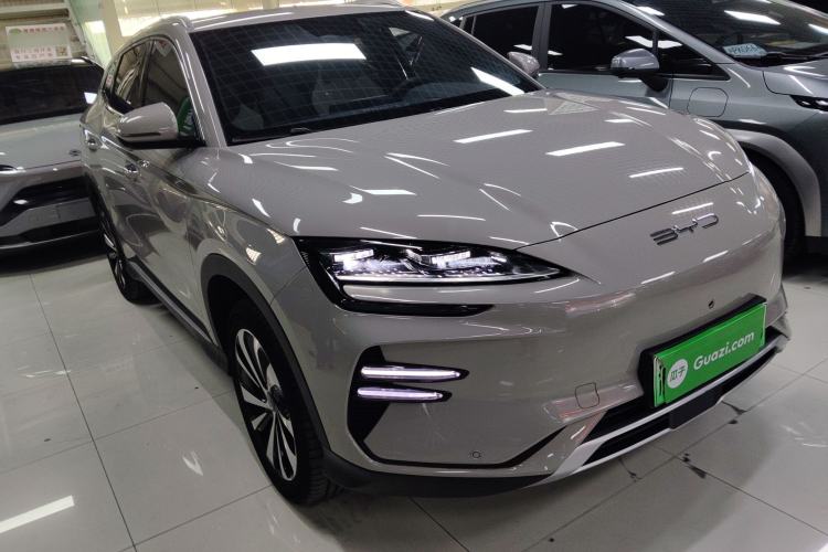 Used BYD Song PLUS New Energy 2023 Champion Edition EV 520KM Prestige Model
