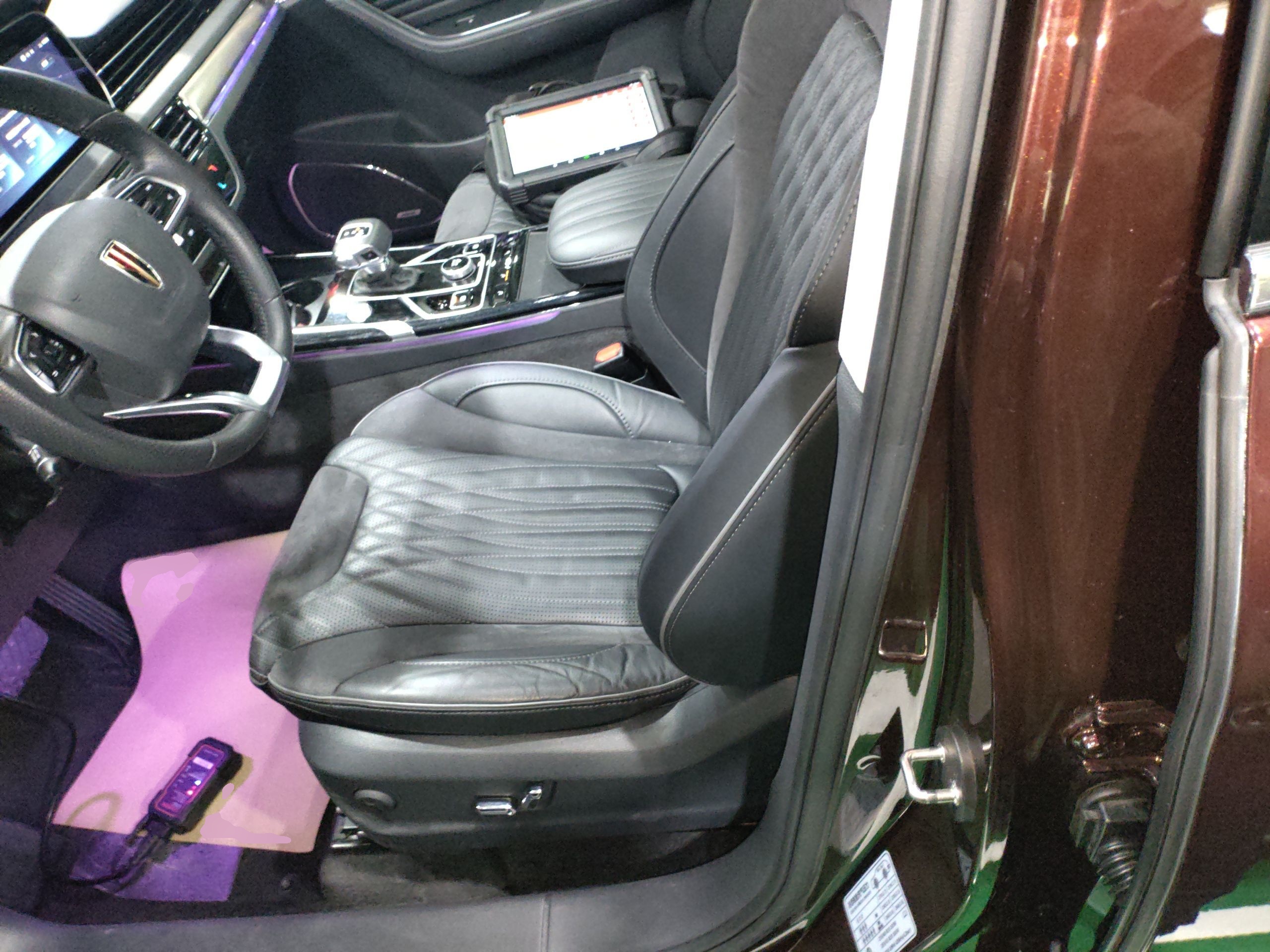 Interior delantero