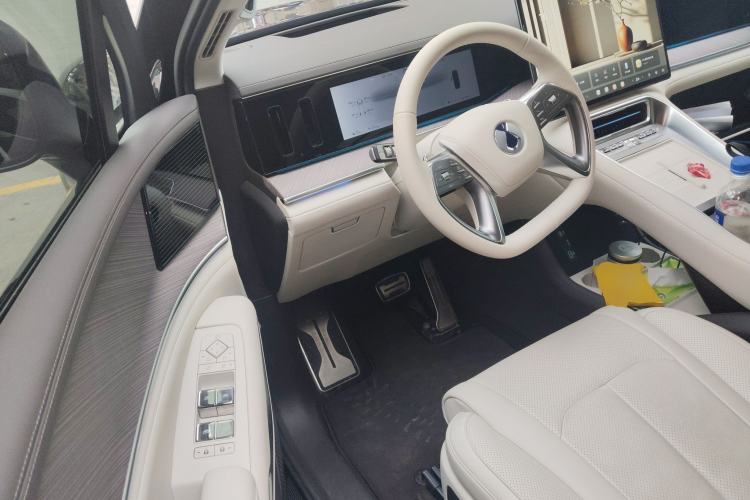 Used Denza N9 2025 Flagship Model