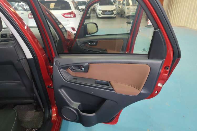Used Suzuki SX4 2013 1.6L Automatic CoolRide Model
