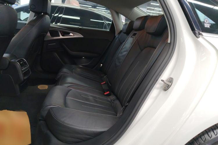 Used Audi A6L 2018 30th Anniversary Edition 35 TFSI Fashion Model Left Rear Seat