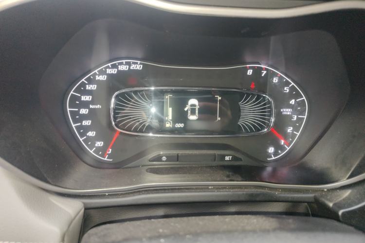 Used Baojun 510 2017 1.5L manual Comfort trim