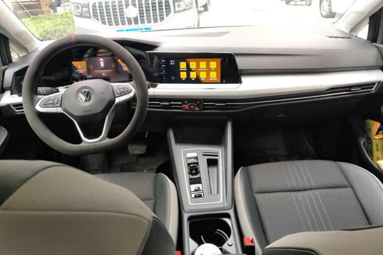 Used Volkswagen Golf 2024 280TSI DSG Pro Enjoyment Edition
