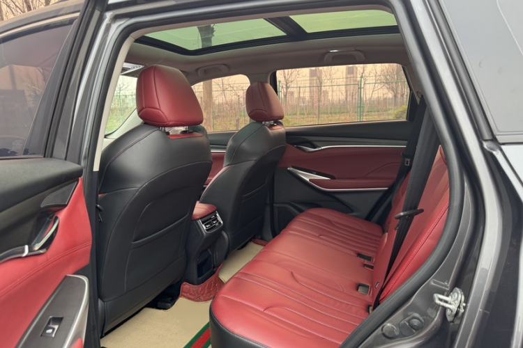 Used CHANGAN CS75 PLUS 2021 1.5T Automatic Luxury Version
