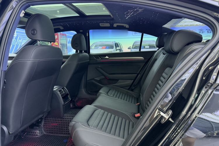 Used Volkswagen Magotan 2020 280TSI DSG Comfort Edition Interior 3