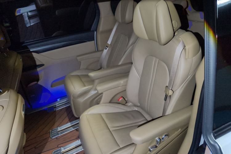 Used Buick GL8 2021 ES Land Cruiser 653T Smart Flagship Model
