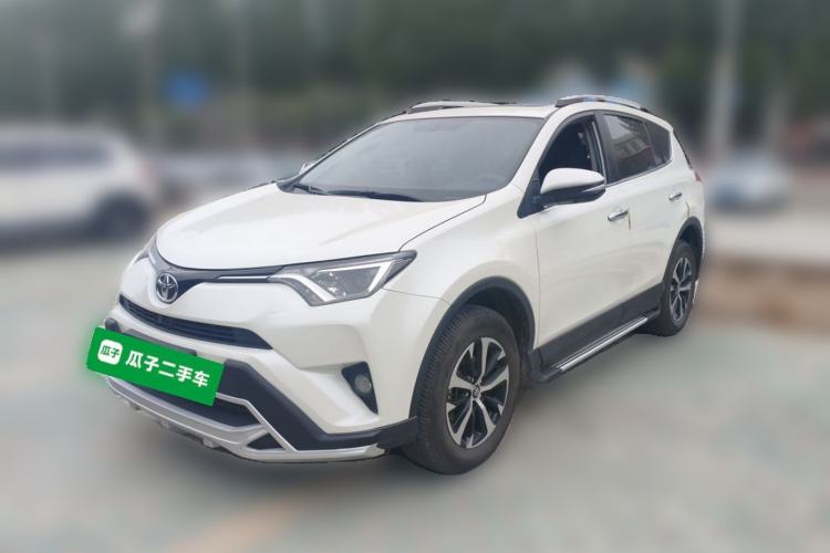 Used Toyota RAV4 2019 2.0L CVT Two-Wheel Drive Luxury Version China VI Standard Guazi used car, China used car export, Used car for sale, Used cars, Cheapest cars for sale