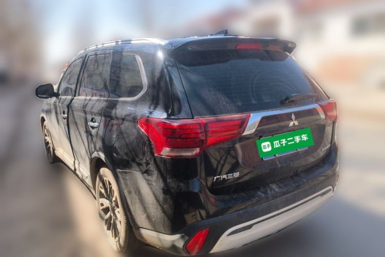 Used Mitsubishi Outlander 2020 2.4L 4x4 Zhi Xiang Edition 5 Seats Rear Left 45 Deg