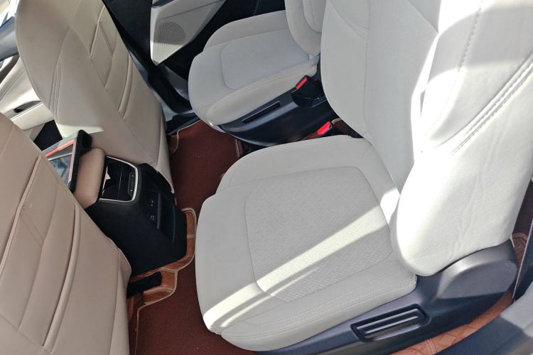 Used SAIC MAXUS Dajia 5 2022 430 km Elite Version 7-Seater