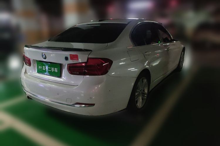 Used BMW 3 Series 2016 320Li Ambition Model
