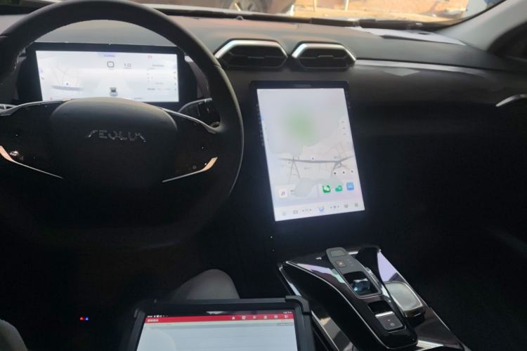 Used Dongfeng Aeolus Mage 2024 Honor Edition 1.5T Luxury Model
