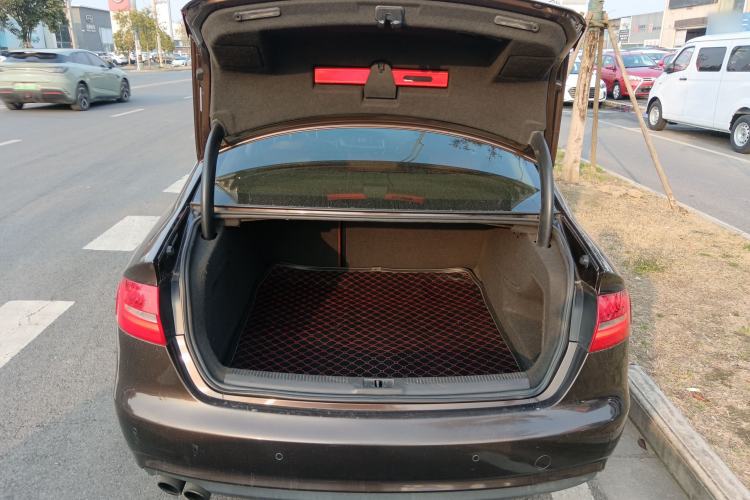 Used Audi A4L 2015 35 TFSI Automatic Standard Model
