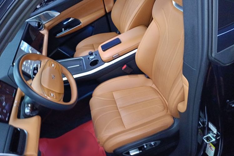 Used XPeng G9 2025 625 Long-Range Max
