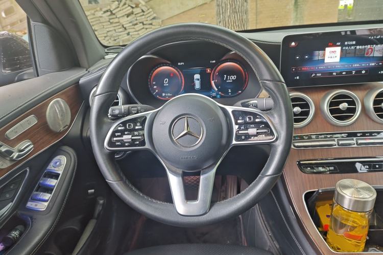 Used Mercedes-Benz GLC 2021 GLC 300 L 4MATIC Dynamic Model Steering Wheel