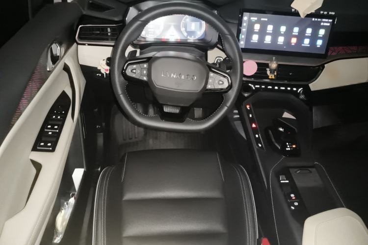 Used Lynk & Co 06 2023 Remix 1.5T Shero
