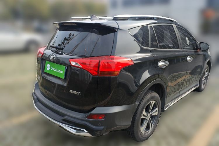 Used Toyota RAV4 2015 2.0L CVT Two-Wheel Drive Fashion Edition
