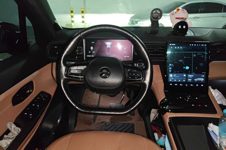 Used Nio ES8 2020 415 km Range 6-Seater Version
